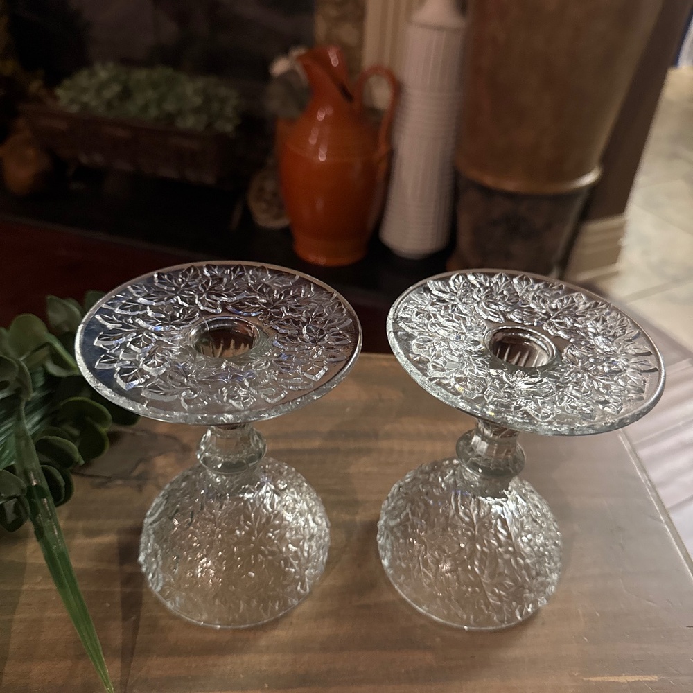 2 VTG Westmoreland"Leaves Etched GlassCandle Holders Personal Estate Lovely